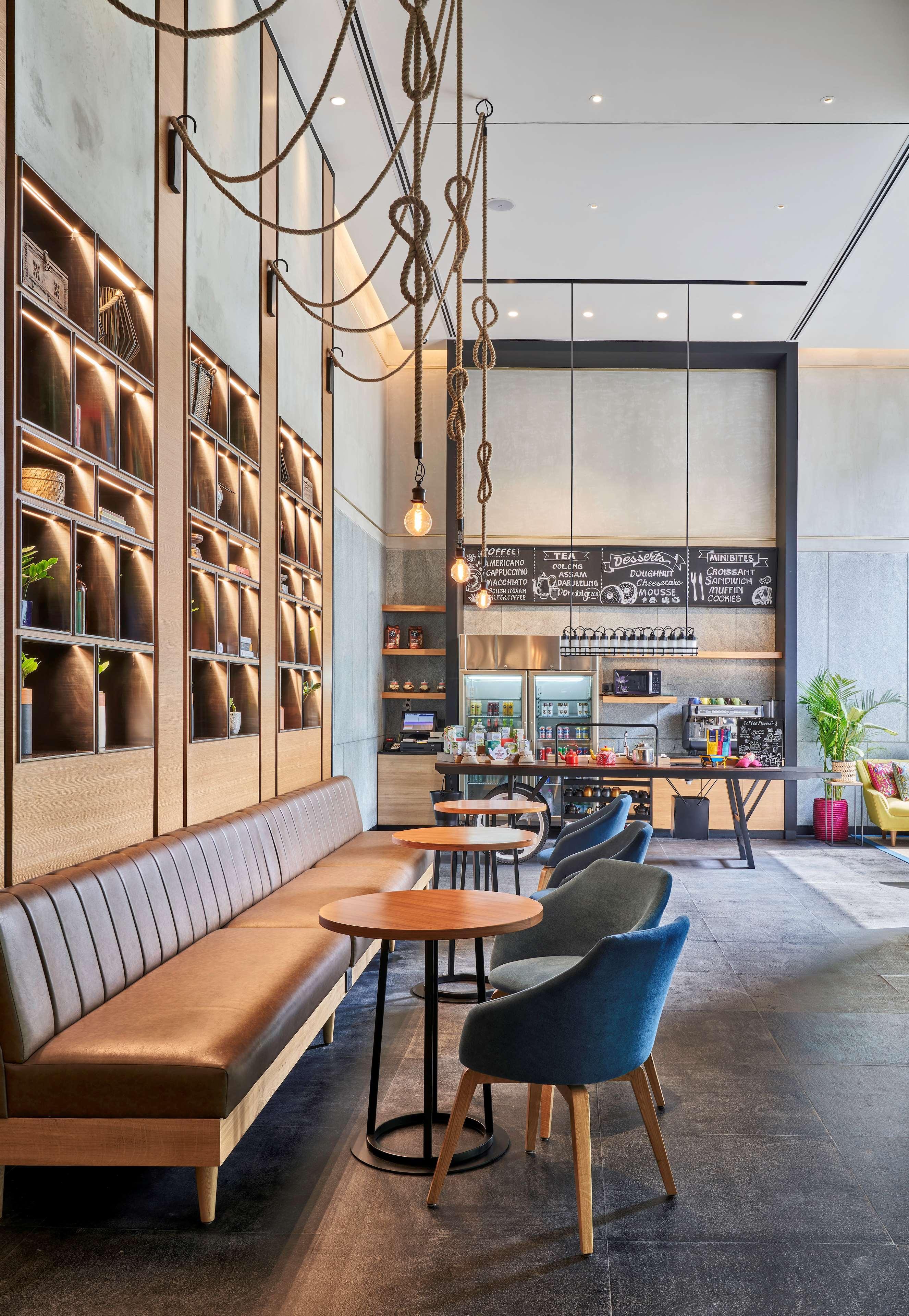 班加罗尔mg路凯悦中心酒店 外观 照片 The lounge at the airport